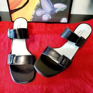 Covington Black  Sandals/Sz 9m